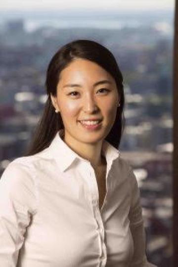 Headshot of Sun Kyoung Lee