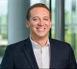 Headshot of David Argente