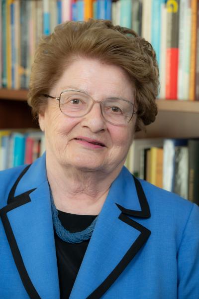 Anne Krueger Profile