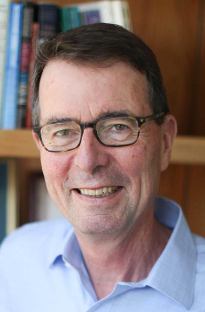 Headshot of Greg Duncan