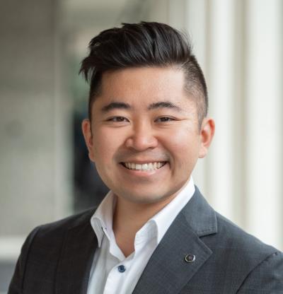 Headshot of Ron Yang