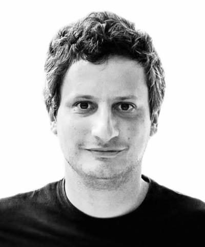 Headshot of Dániel Prinz